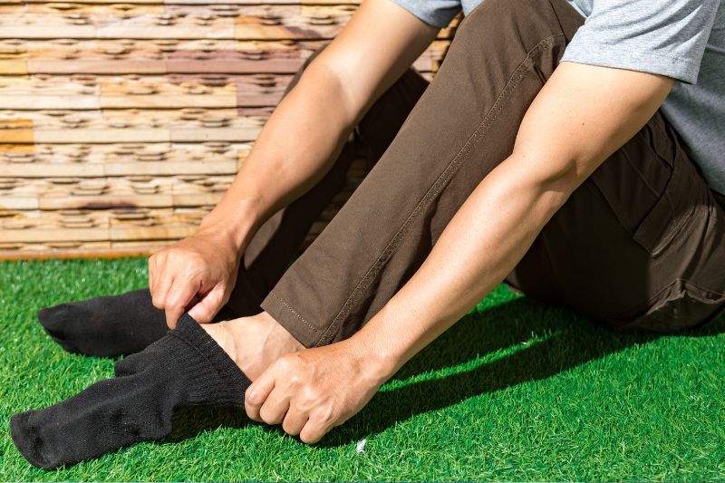How Long Do Socks Last? Material Lifespan & Replacement Signs