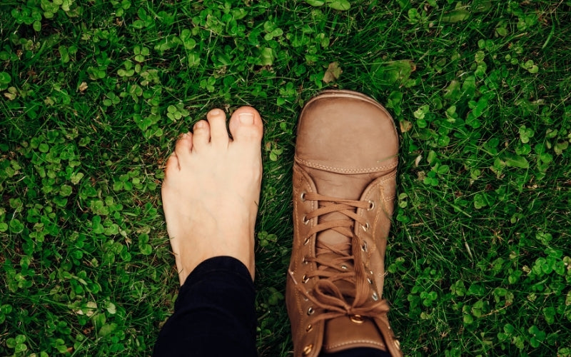 Best Socks for Wide Feet and Ankles: Comfort Without the Squeeze