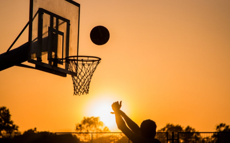 Basketball Guide for Beginners: Learn the Basics, Skills & Gear