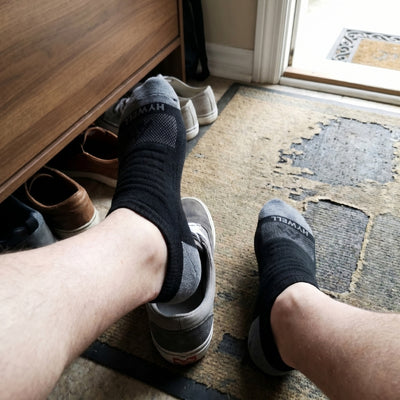 Keeps feet dry in canvas shoes