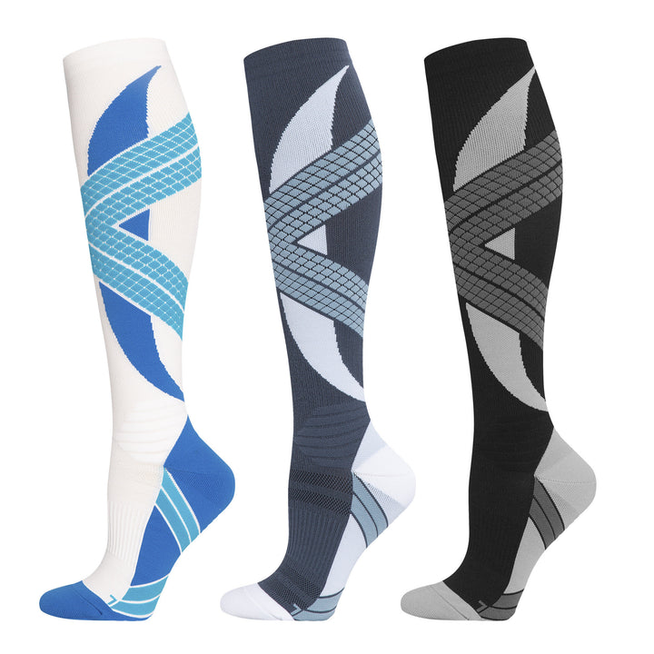 Set of cushioned running socks in gray-blue, black-gray, and blue-white, designed with compression and arch support for long-distance comfort.