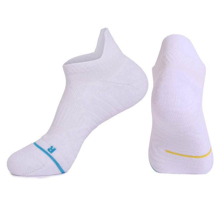White running ankle socks with colorful accents, designed for breathability and stability during workouts.